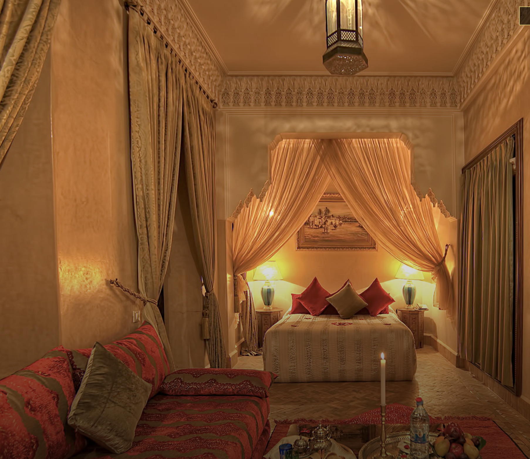 Riad Kniza — antique-filled medina townhouse in Bab Doukkala
