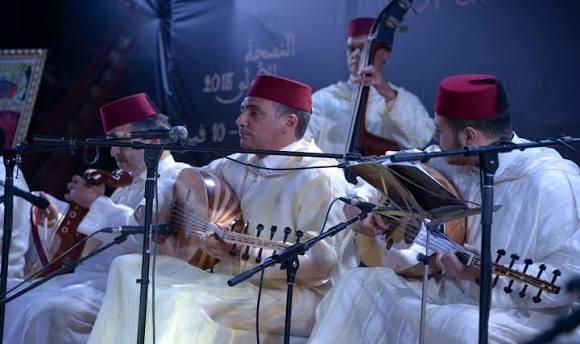 Illustrative image of a Moroccan sacred music ensemble performing at a cultural festival